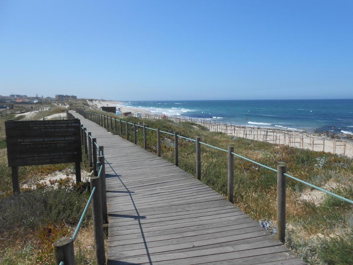 Casa Na Praia Do Минделу Экстерьер фото